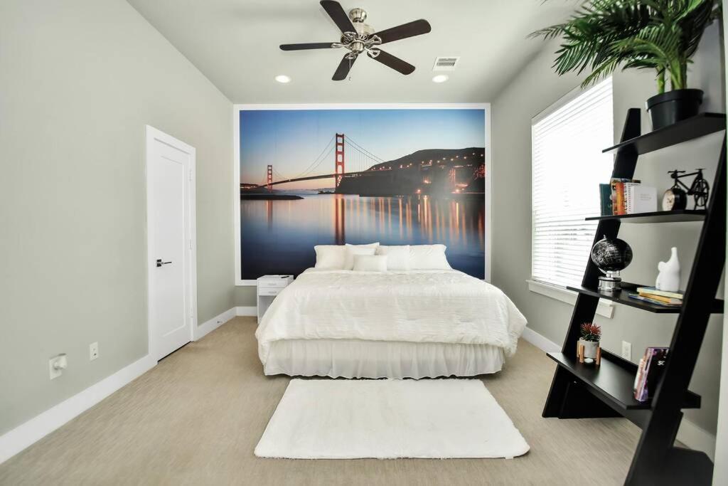 Amazing Rooftop! Downtown Skyline Views!!! Sleeps 15 Houston Exterior foto